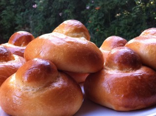 Brioches con il tuppo palermitane di Silvana e Rosanna.jpg