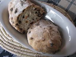 Pan tramvai o pane con l'uva.jpg