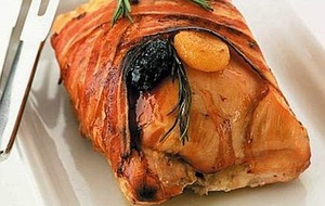 Anatra avvolta con speck.jpg