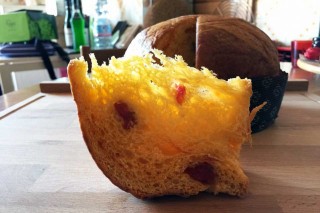 panettone con pomodorini.jpg