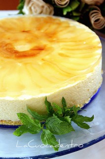 Torta di mousse alle pere.jpg