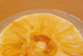 Torta di mousse alle pere1.JPG