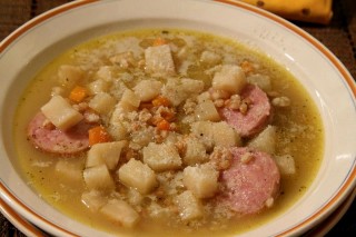 Zuppa di sedano rapa.jpg