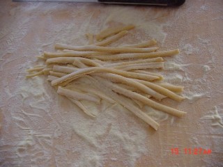 LA pasta tagliata al rintrocilo.jpg