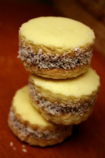 ALFAJORES DI MAIZENA.jpg