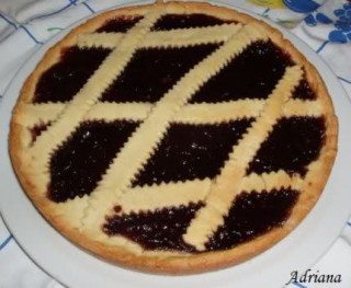 CROSTATA CON CONFETTURA DI UVA FRAGOLA 1.jpg