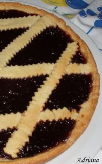 CROSTATA CON CONFETTURA DI UVA FRAGOLA.jpg