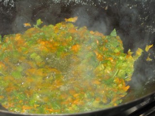 Linguine ai fiori di zucca3.jpg