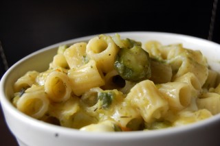 pasta patate, zucchine e i suoi fiori.jpg
